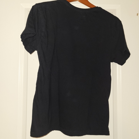 Stranger Things Loot Crate shirt size medium - Picture 5 of 5